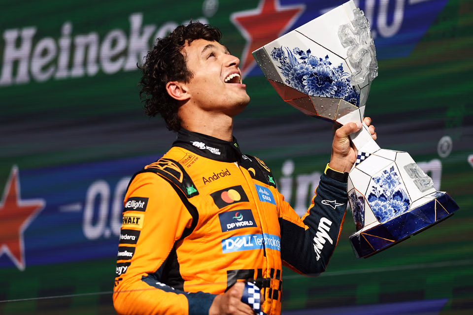 Lando Norris Perpanjang Ikatan dengan McLaren hingga 2030 Jadi Sorotan — Norris Mclaren